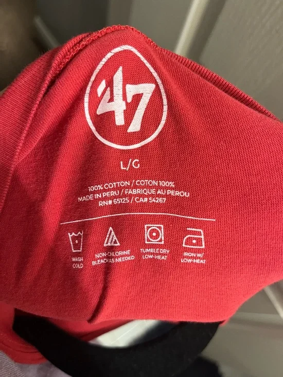 ’47 KANSAS CITY CHIEFS Red Crewneck Logo Tee - Picture 2 of 2